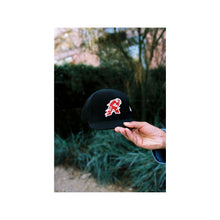 Load image into Gallery viewer, "R" Slash Snapback
