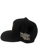 Load image into Gallery viewer, "R" Slash Snapback
